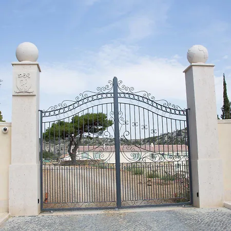 فندق مبيت وإفطار D'hotes De Saint-obre