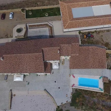D'hotes De Saint-obre فندق مبيت وإفطار جرْويسا